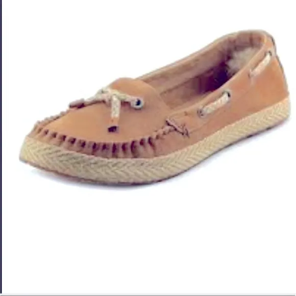 UGG Chivon espadrille moccasin shoe leather loafer tan brown sheepskin Sz 8