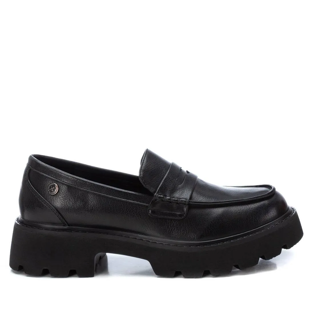 Women's Casual Moccasins By XTI 142980